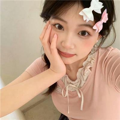 母鹿 海报